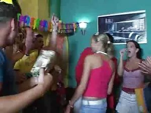 Uma bela universitár ...