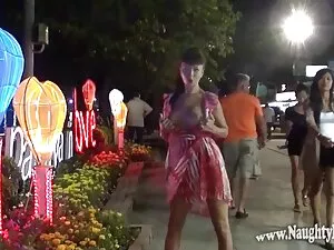 Uma morena confiante ...